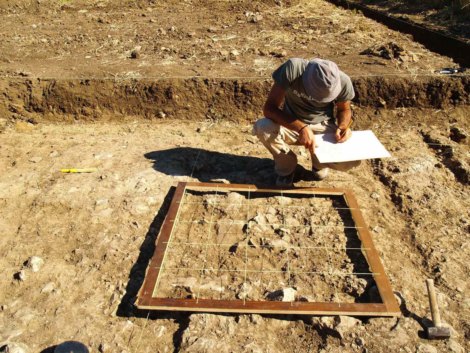 parco archeologico di muro tenente SCAVO ARCHEOLOGICO